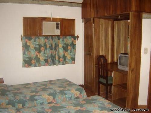 Hotel Villa Teca Manuel Antonio Exterior photo